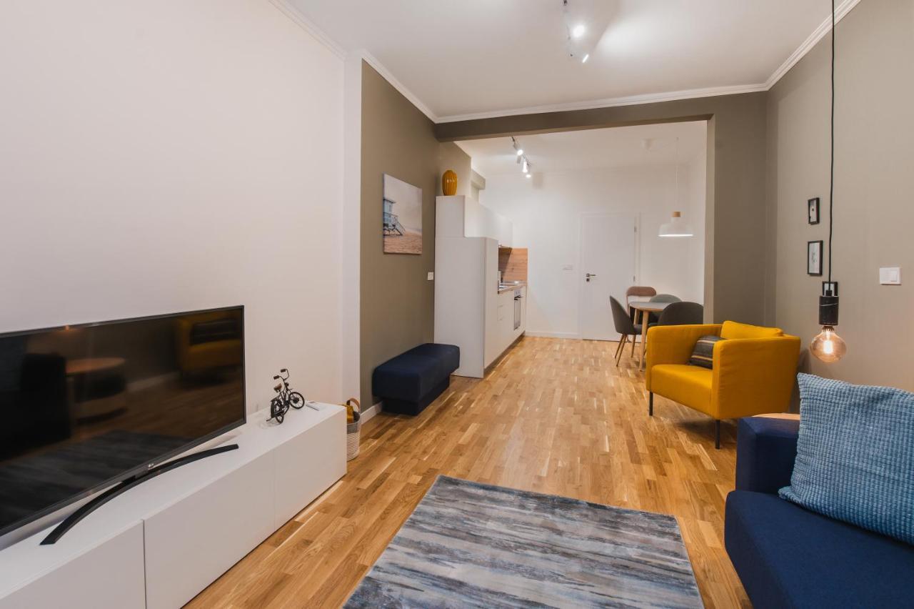 Pieces Of Nature In A Stylish One-Bedroom Flat By Flat Mаnager Софія Екстер'єр фото