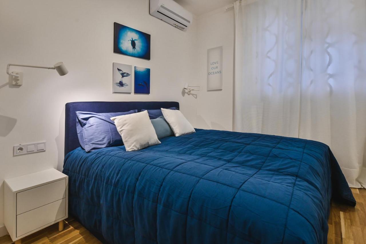 Pieces Of Nature In A Stylish One-Bedroom Flat By Flat Mаnager Софія Екстер'єр фото
